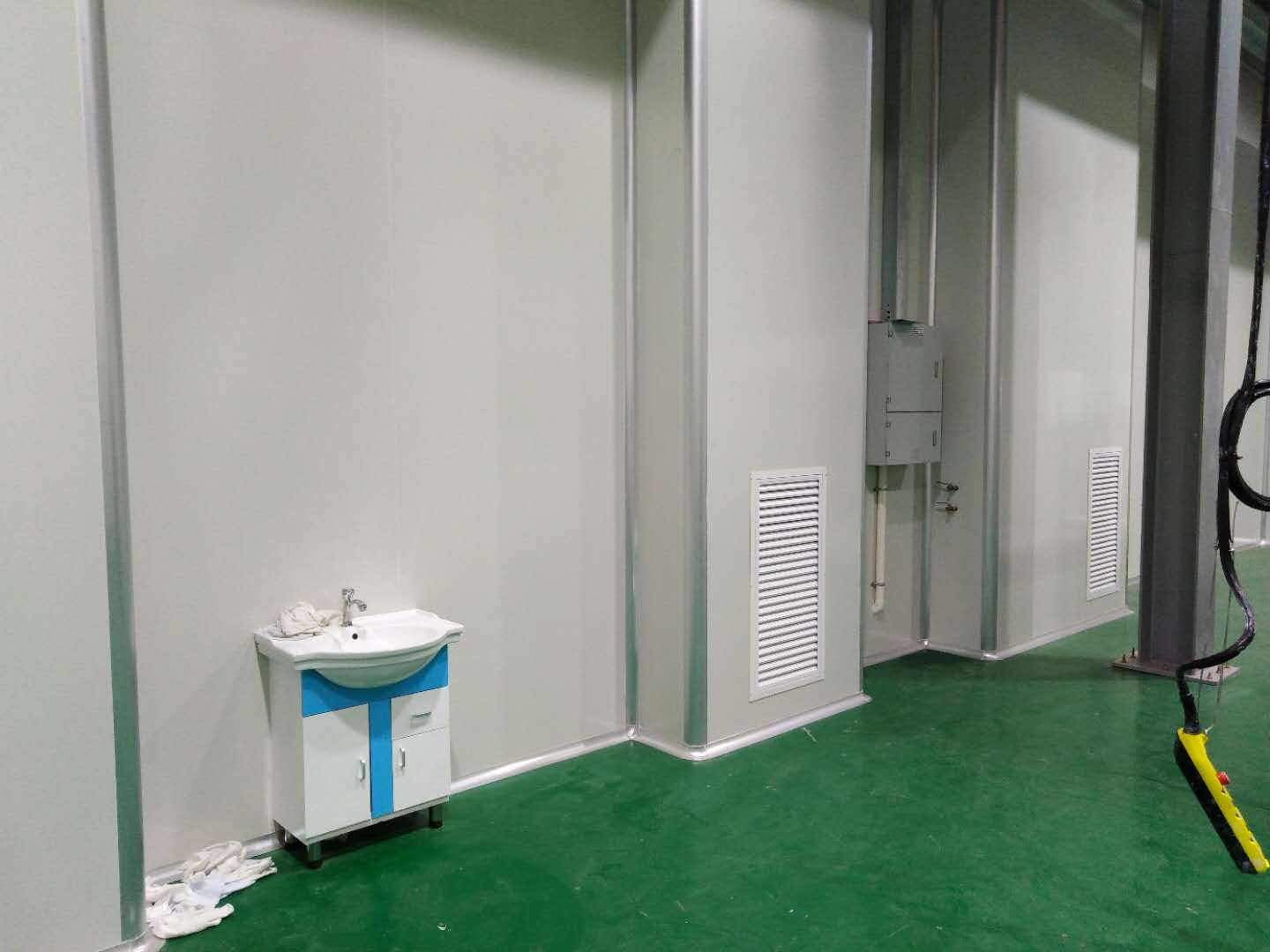 伊之密恒溫恒濕三坐標實驗室竣工